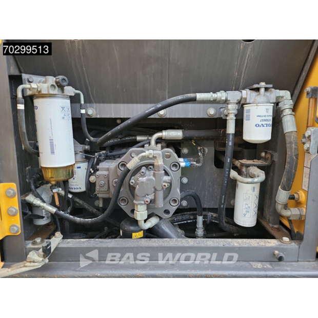 2018 فولفو EC220EL-43752564