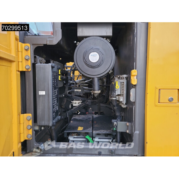 2018 فولفو EC220EL-43752566