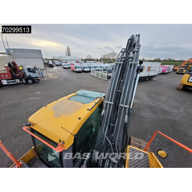 2018 فولفو EC220EL-43752568