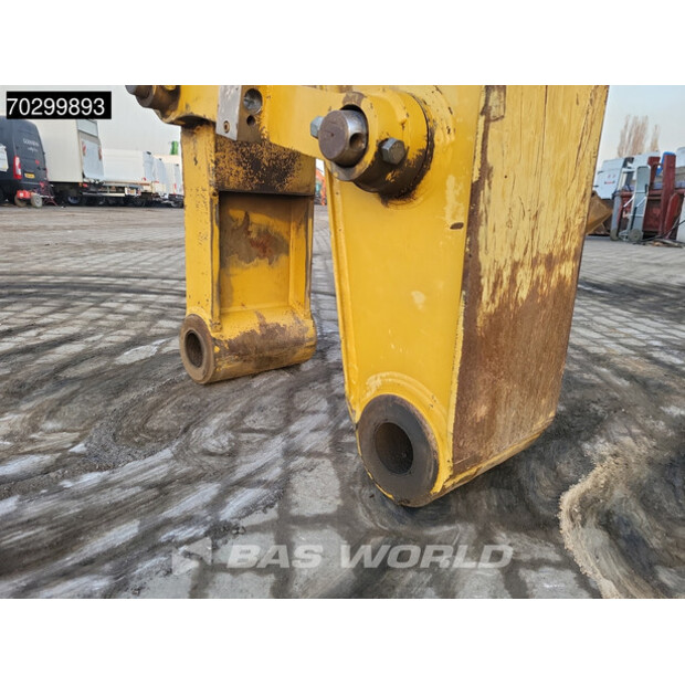 2018 كاتربيلر 335FL CR-43752600