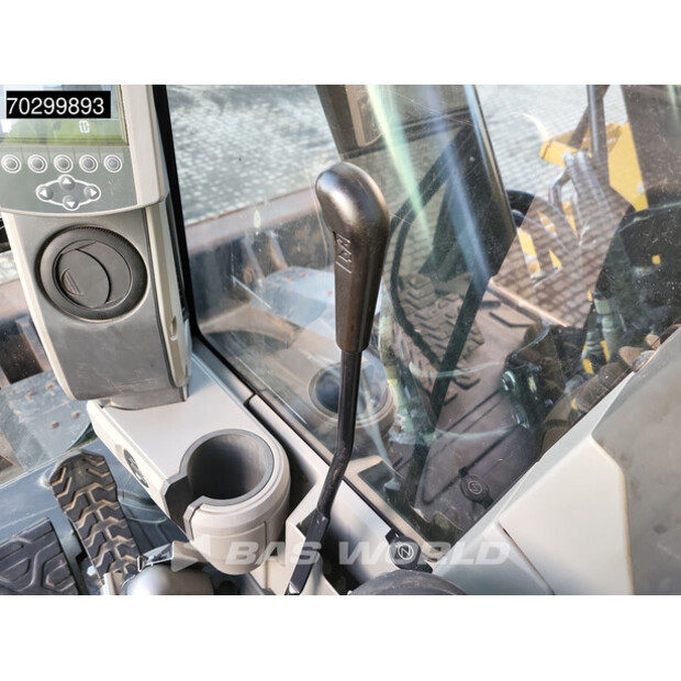 2018 كاتربيلر 335FL CR-43752618