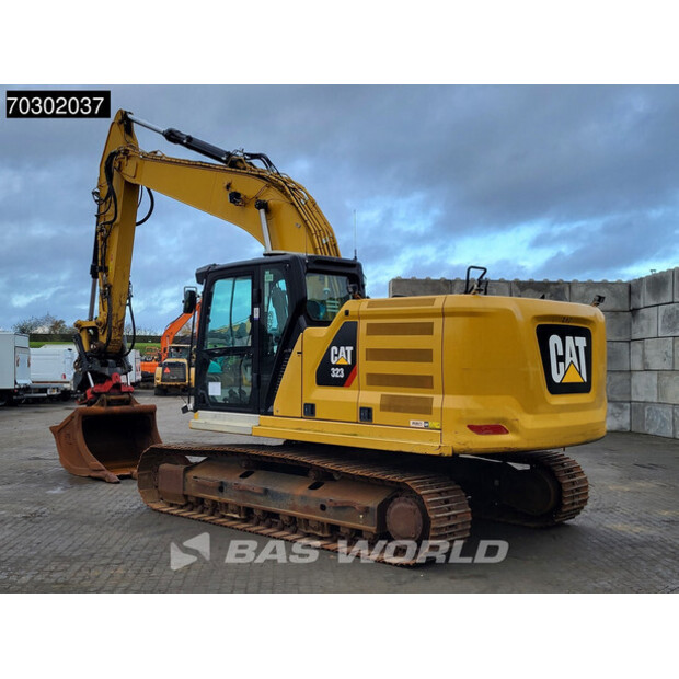 2018 كاتربيلر 323-43752693