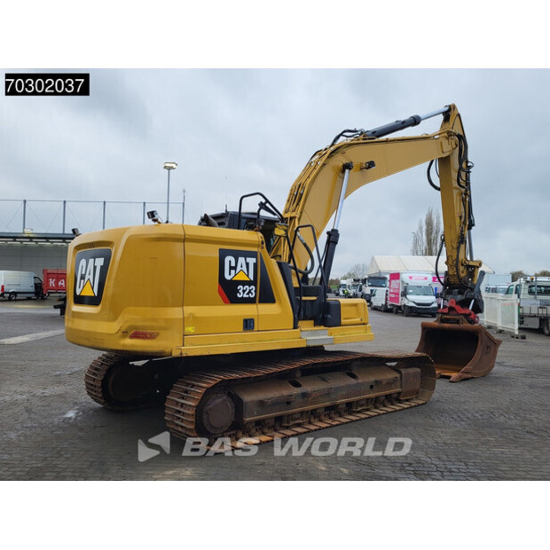 2018 كاتربيلر 323-43752696