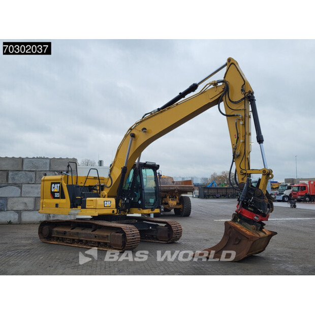 2018 كاتربيلر 323-43752697