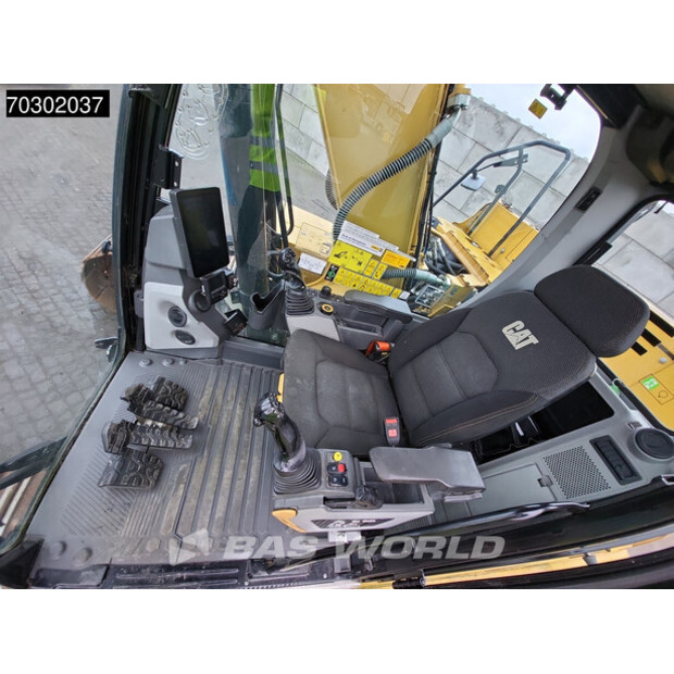 2018 كاتربيلر 323-43752733