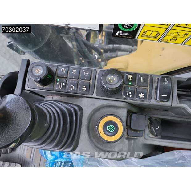 2018 كاتربيلر 323-43752740