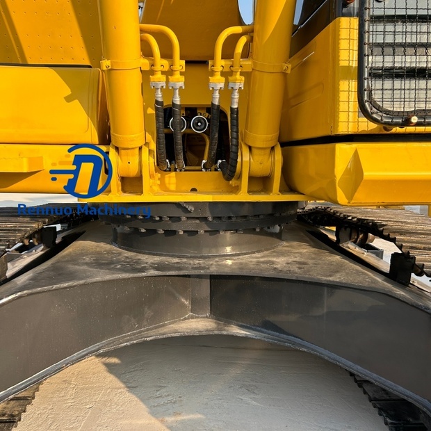 2024 كوماتسو PC220-8-43752973