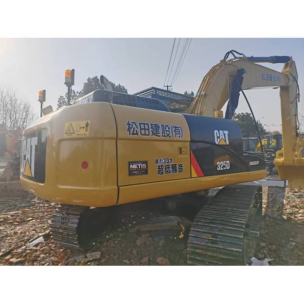 2024 Caterpillar 325D-43753226