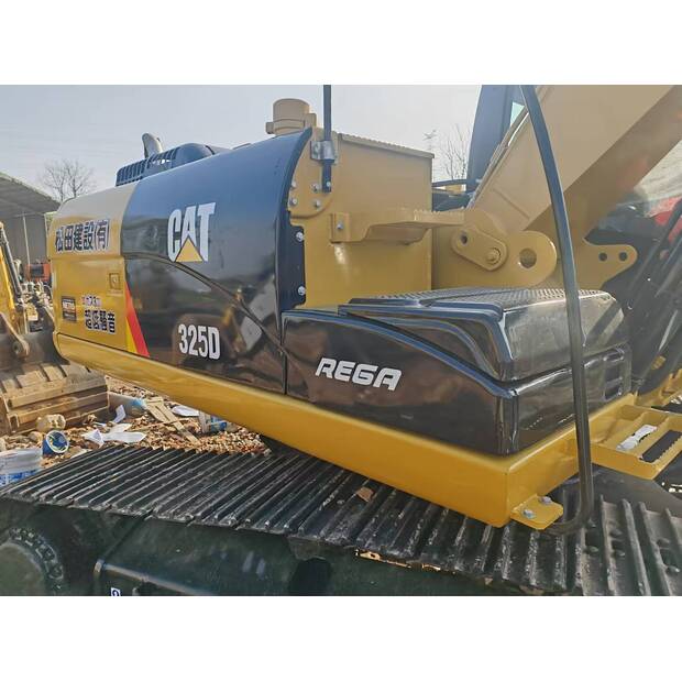 2024 Caterpillar 325D-43753228