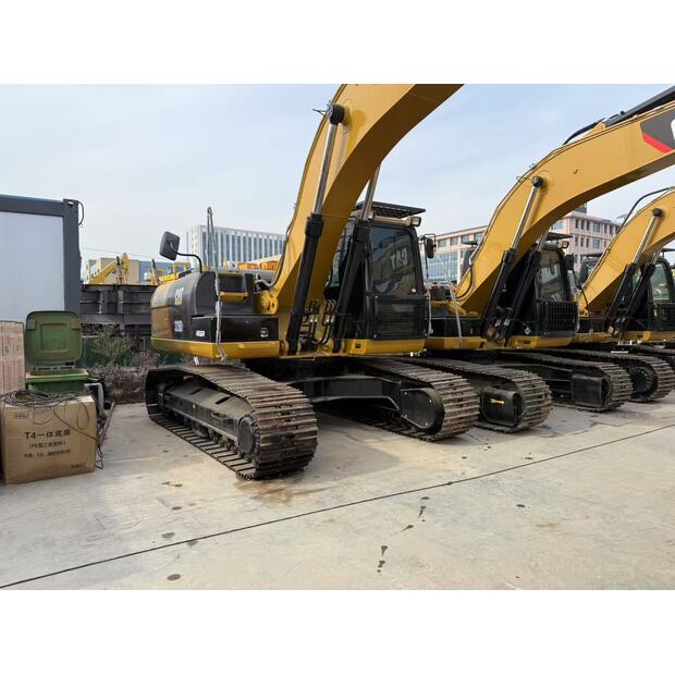 2024 كاتربيلر 326D-43753251