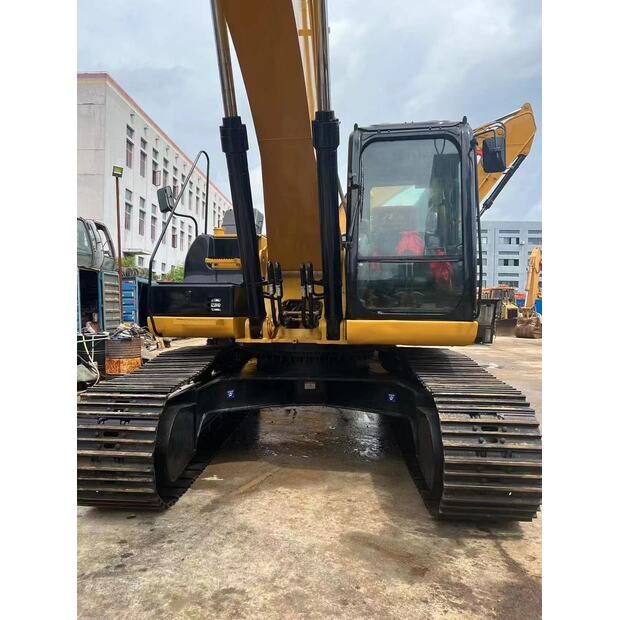 2024 Caterpillar 329D-43753262