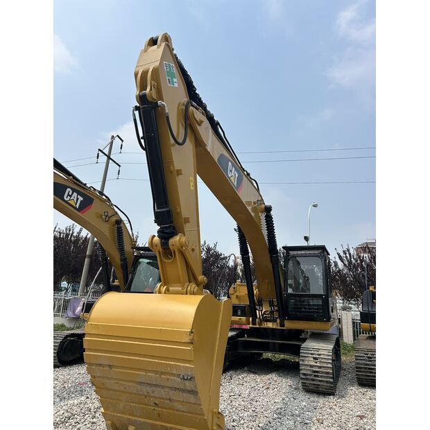 2024 كاتربيلر 329D2-43753268