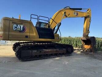 صورة ل 2023 كاتربيلر 336