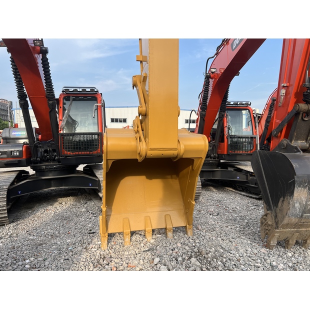 2023 Caterpillar 336D2-43753389