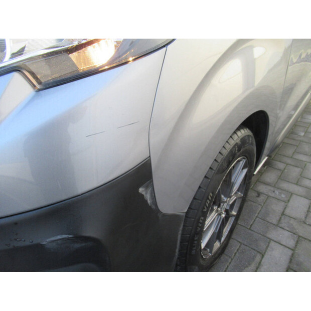 2019 Peugeot Expert-43755147