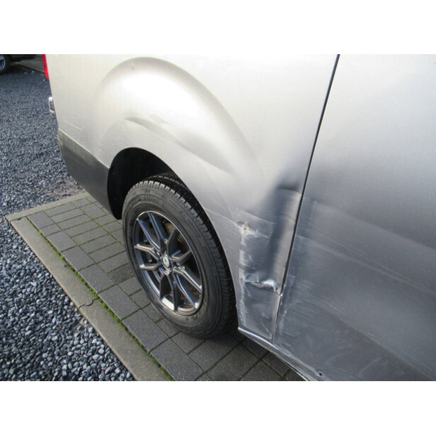 2019 Peugeot Expert-43755157