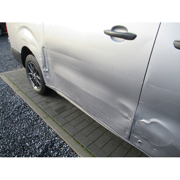 2019 Peugeot Expert-43755158