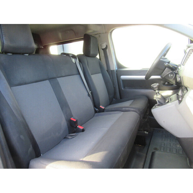 2019 Peugeot Expert-43755166