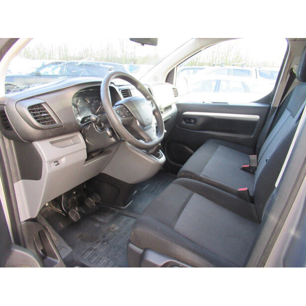 2019 Peugeot Expert-43755170