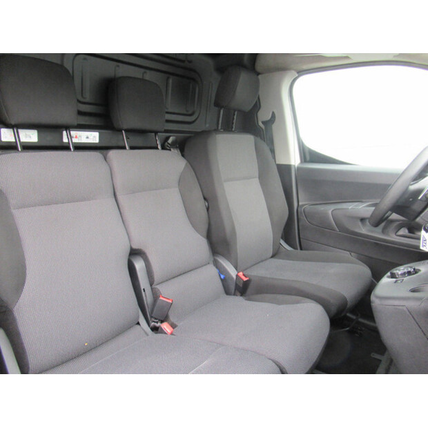 2023 Peugeot PARTNER-43755215