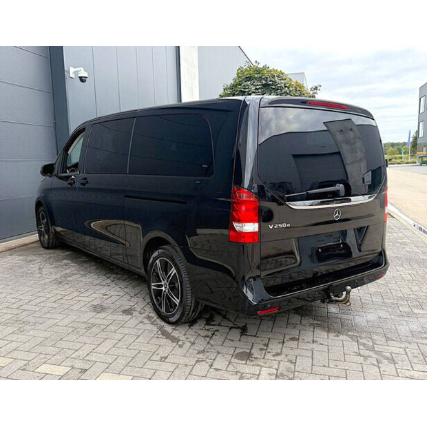 2020 Mercedes-Benz V-Klasse-43755251