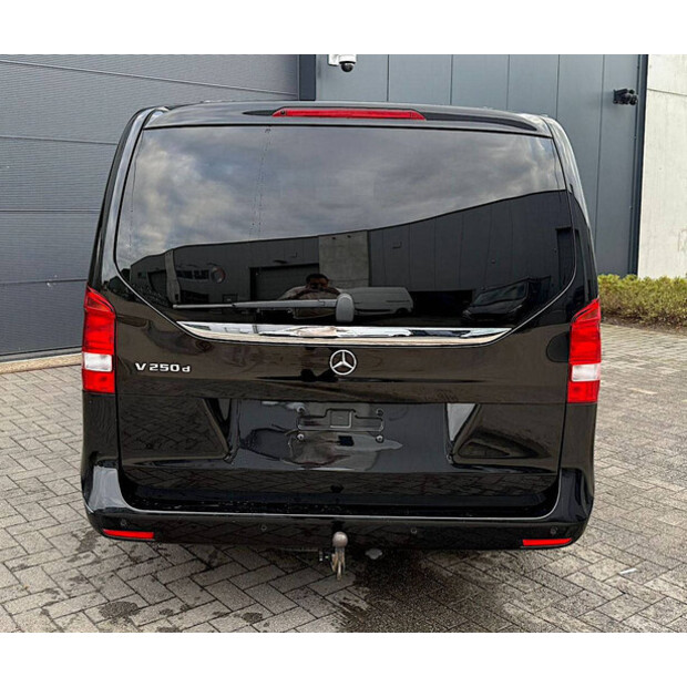 2020 Mercedes-Benz V-Klasse-43755257