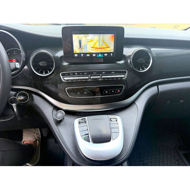 2020 Mercedes-Benz V-Klasse-43755266