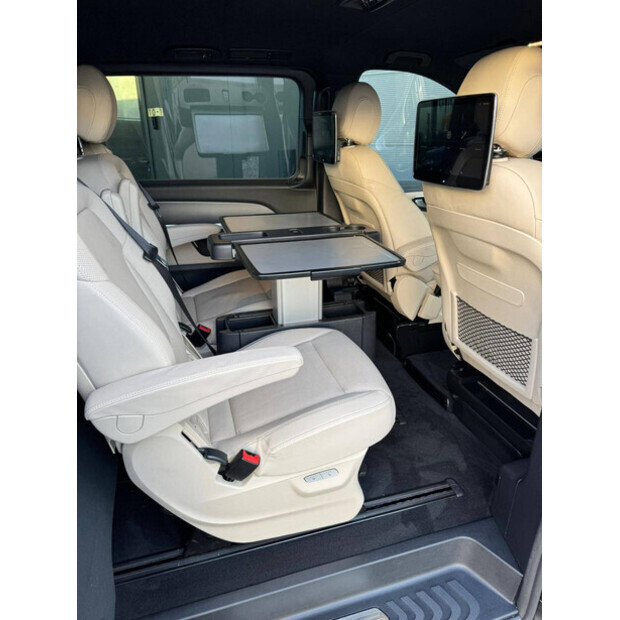 2023 مرسيدس بنز V-Klasse-43755291