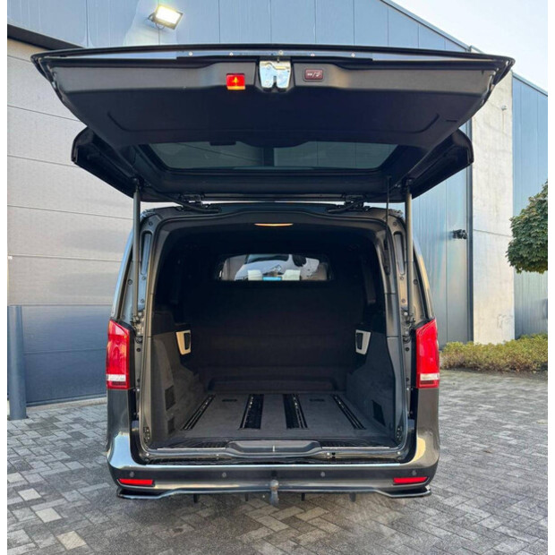 2023 مرسيدس بنز V-Klasse-43755293