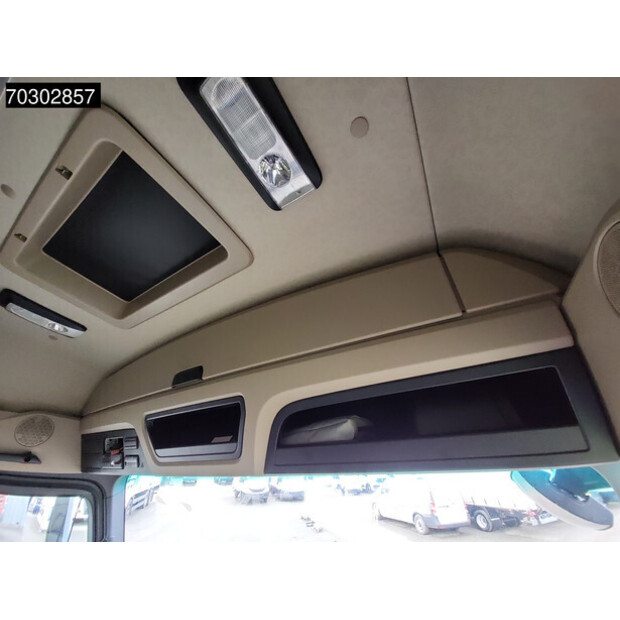 2021 Mercedes-Benz Actros 1830-43755699