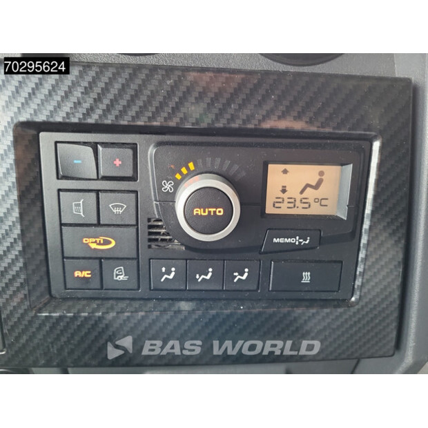 2020 Renault T520-43755829