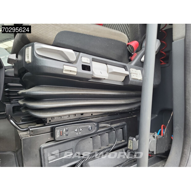 2020 Renault T520-43755830