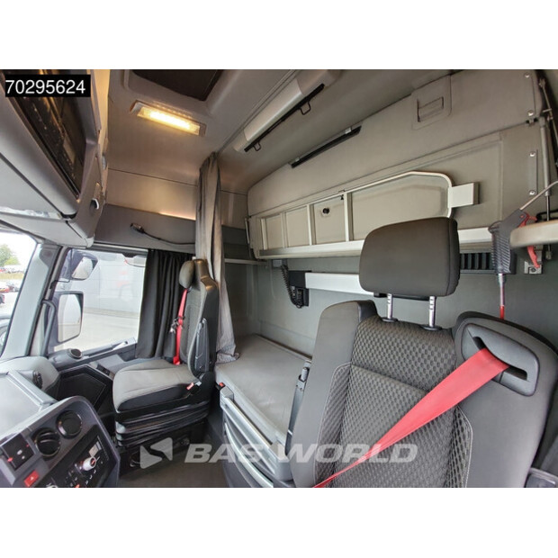 2020 Renault T520-43755831