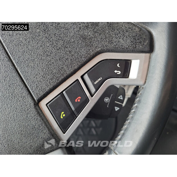 2020 Renault T520-43755836