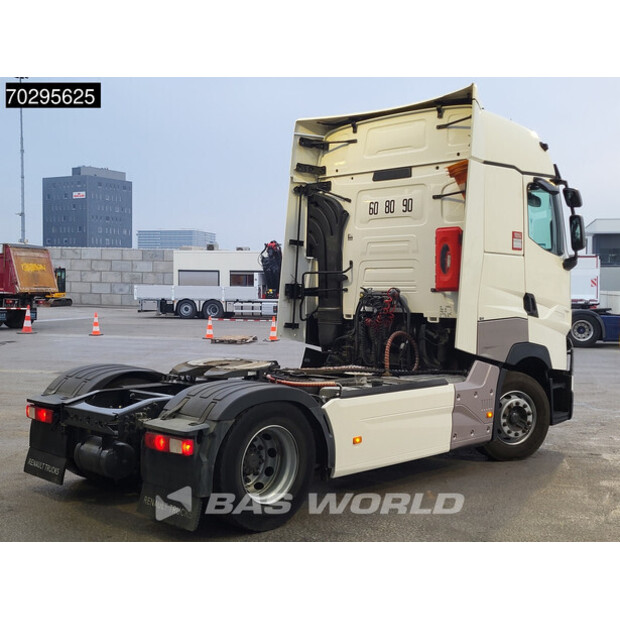 2020 Renault T520-43755859