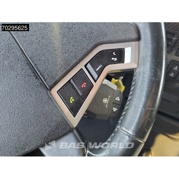 2020 Renault T520-43755873