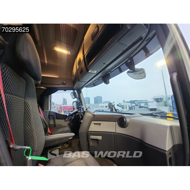 2020 Renault T520-43755876