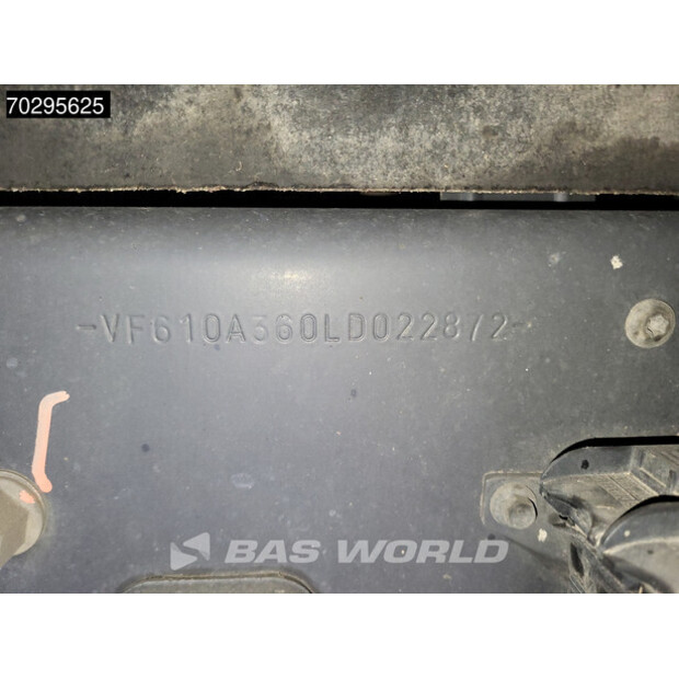 2020 Renault T520-43755879