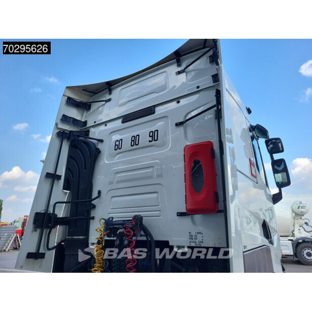 2020 Renault OTHERS-43755892