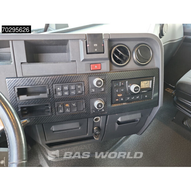 2020 Renault OTHERS-43755903