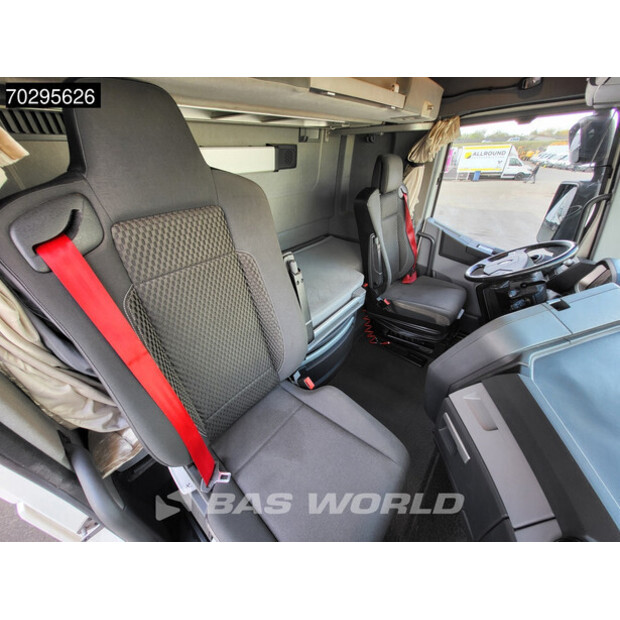 2020 Renault OTHERS-43755905