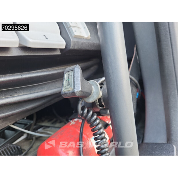 2020 Renault OTHERS-43755909