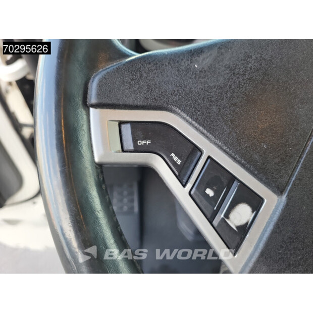 2020 Renault OTHERS-43755910