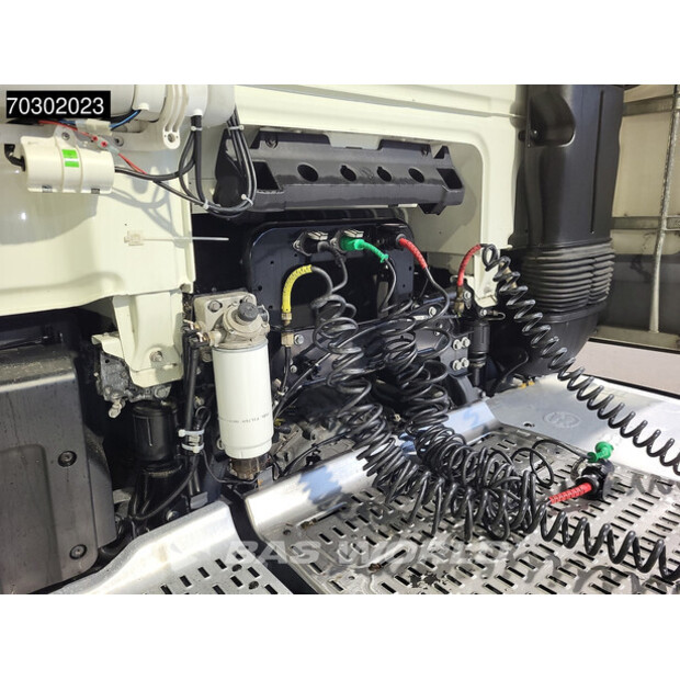 2021 داف XF 480-43756169