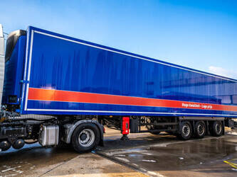 صورة ل مقطورات التي يتم التحكم في درجة الحرارة 2019 شميتز كارجوبول SCB*S3B