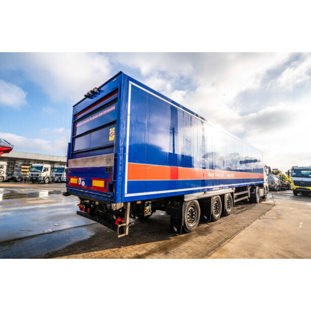 2019 Schmitz Cargobull SCB*S3B-43757124