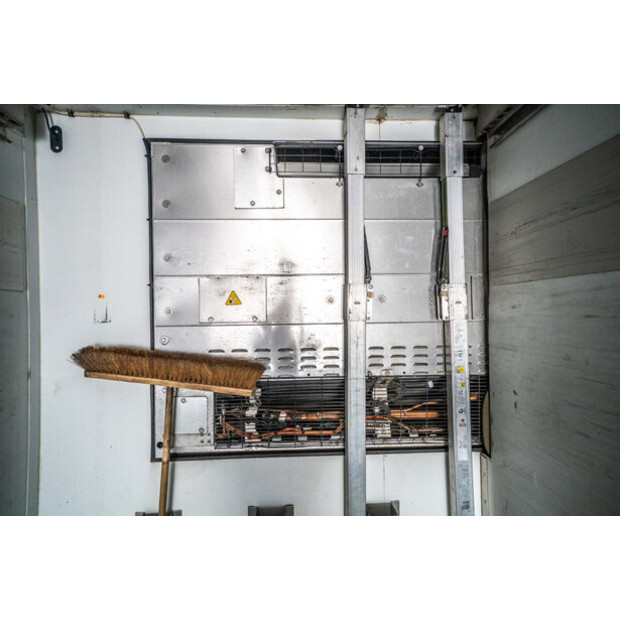 2019 Schmitz Cargobull SCB*S3B-43757137