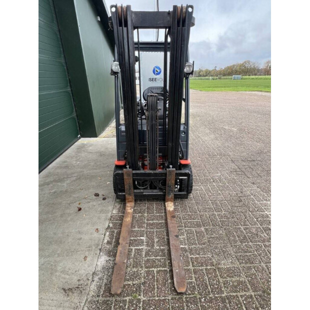 2017 Toyota 8FBM28T-43757207