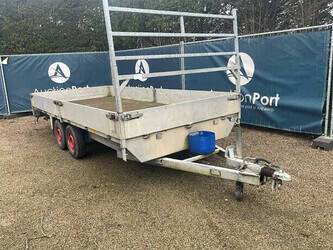 صورة ل مقطورات مسطحة 2005 FRIPAAN ZTK 200