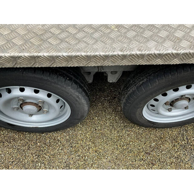 2019 إيفور ويليامز GP-43757341